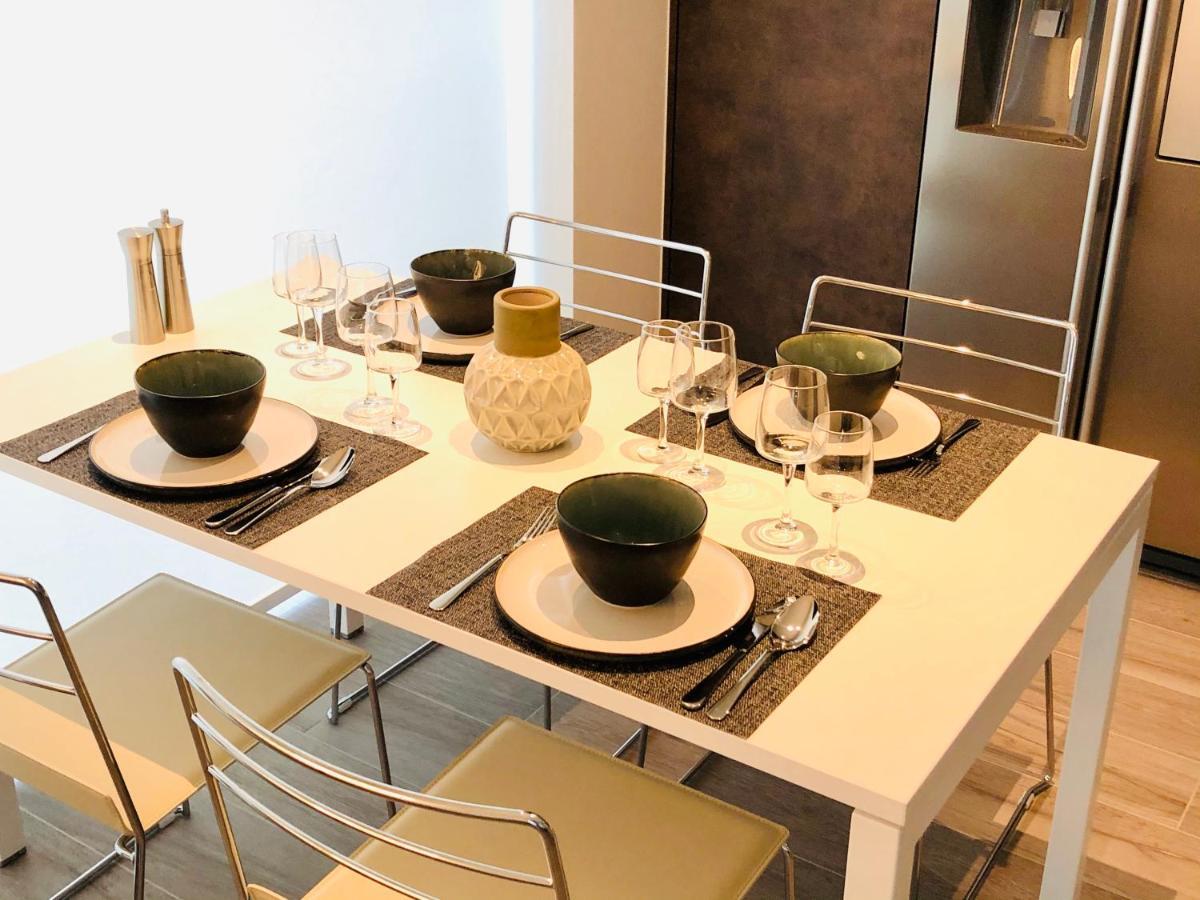 Design Appartement Empire Oostende Bagian luar foto